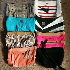 Miche Demi - 5 shells and base bag w/blk handles.